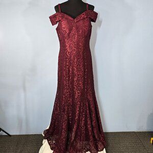 R&M Richards Laced Sparkle Sequins Gown Lined Size 14 Burgundy Wine Color (HD)